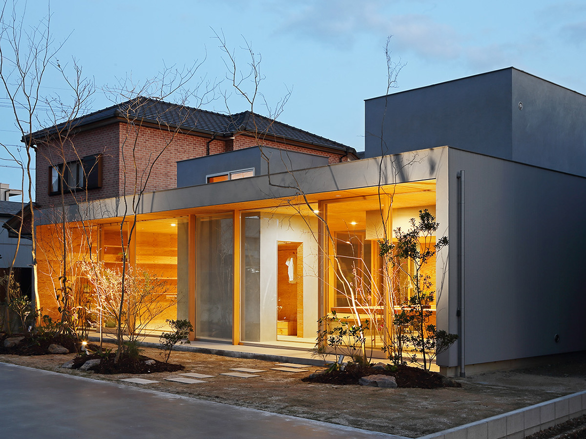 大分県日田市の外壁や屋根塗装・一戸建て住宅の事なら新和リファイン株式会社の限りなく本物に仕上げる塗装